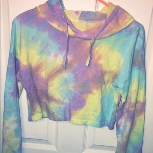 Long Sleeve Crop